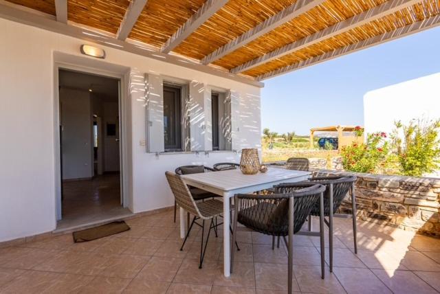 Beach House Antiparos Екстериор снимка